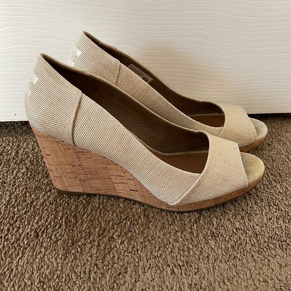 Toms Wedge Heels